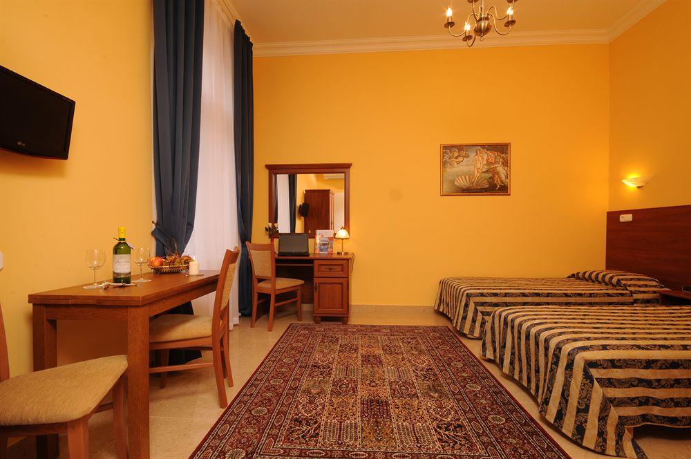 Panorama Szálloda